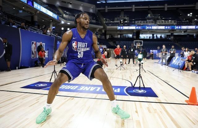 B体育数据中心-不签双向合同！詹皇儿子底气足：超10队愿试训他