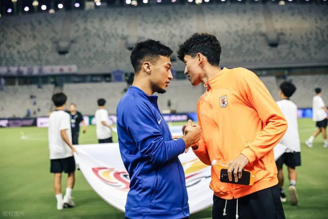 鲁能本土锋线又喜添一员虎将，热身赛爆发进球，未来有望成奇兵